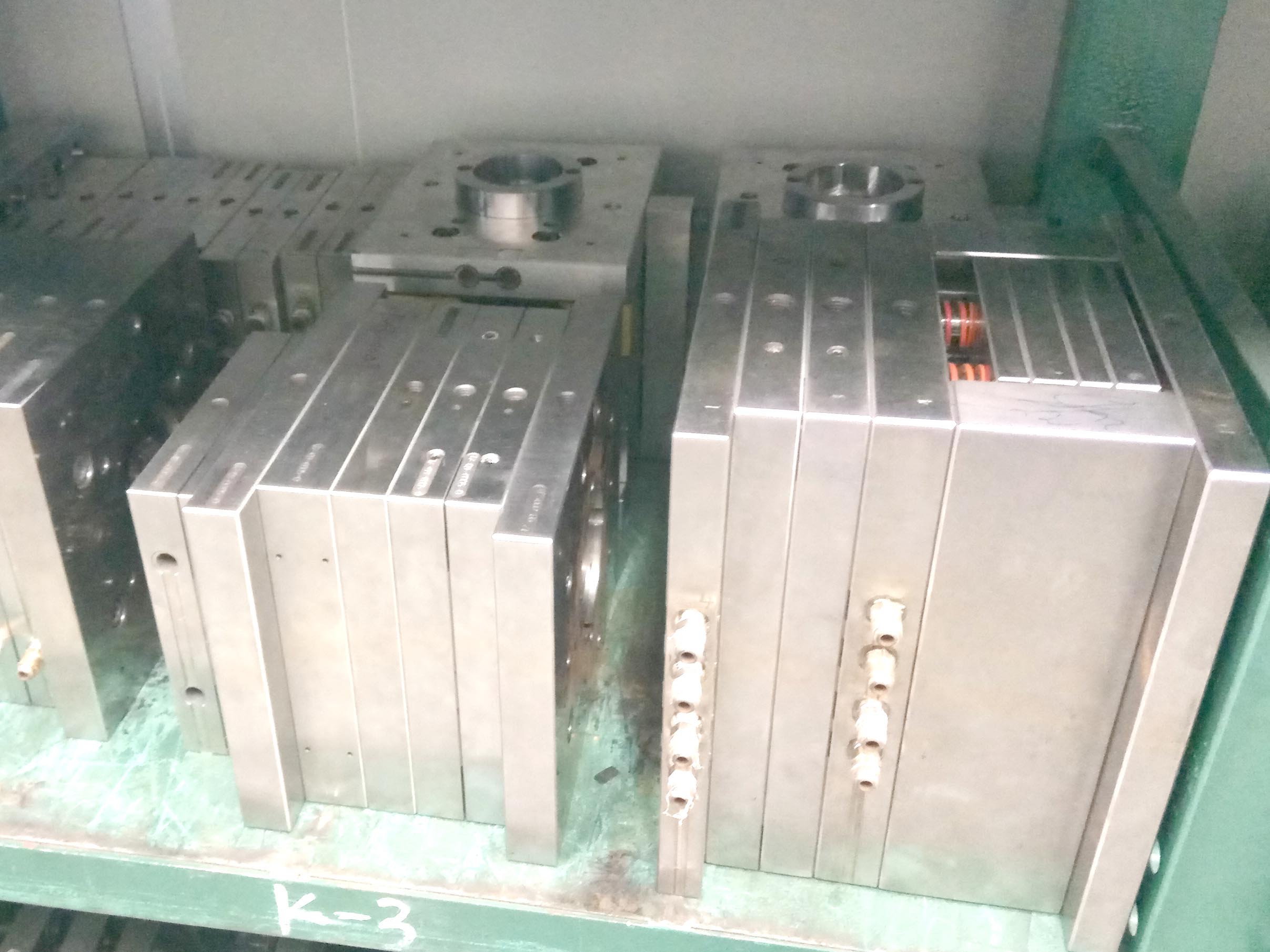 customized mold set