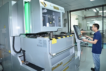Imported from Japan: Sodick slow wire cutting machine