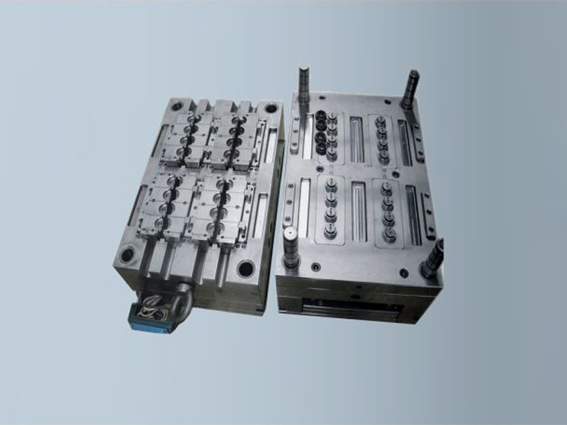 Molding Tool